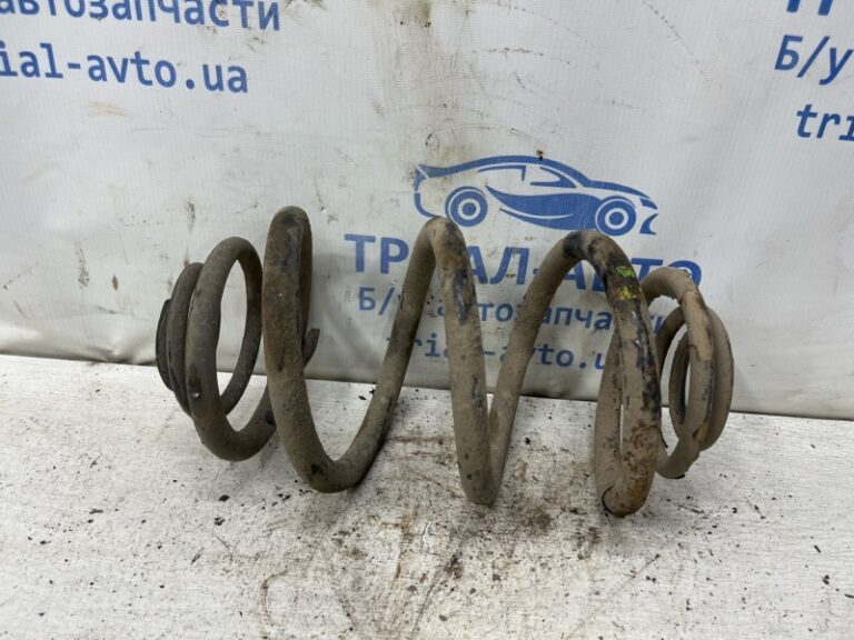 Пружина задняя Renault Trafic 2001-2014 550202870R (Арт. 81339)