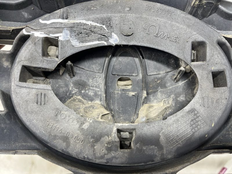 Решетка радиатора Toyota Avensis 2002-2010 5311105050 (Арт. 81365) Решетка радиатора Toyota Avensis 2002-2010 5311105050 (Арт. 81365)