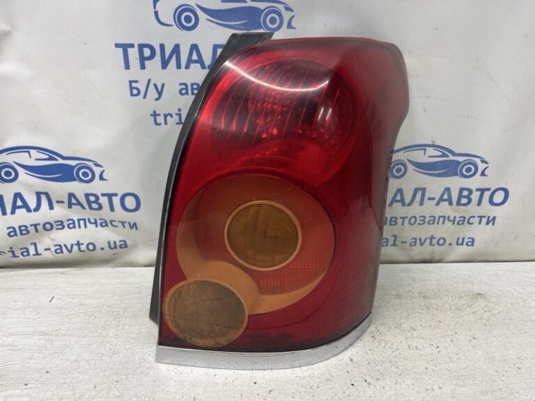 Фонарь задний внешний правый Toyota Avensis 2002-2010 8155105180 (Арт. 81367)