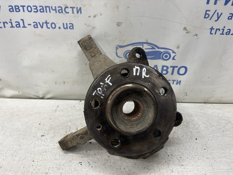 Кулак поворотный правый со ступицей Renault Trafic 2001-2014 8200630533 (Арт. 81394) Кулак поворотный правый со ступицей Renault Trafic 2001-2014 8200630533 (Арт. 81394)