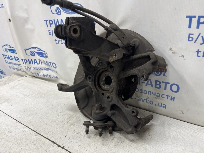 Кулак поворотный левый со ступицей Skoda Octavia 2013-2020 5Q0407255Q (Арт. 81397) Кулак поворотный левый со ступицей Skoda Octavia 2013-2020 5Q0407255Q (Арт. 81397)