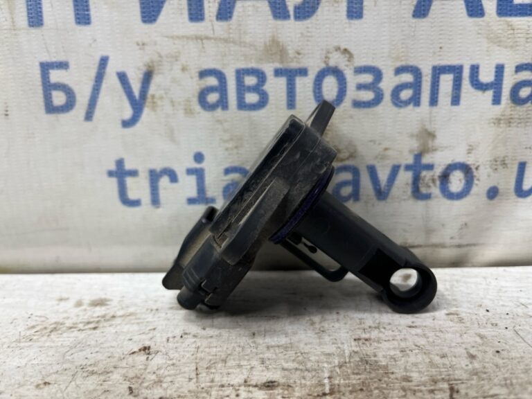 Датчик расхода воздуха Toyota Avensis 2002-2010 222040J010 (Арт. 81417)