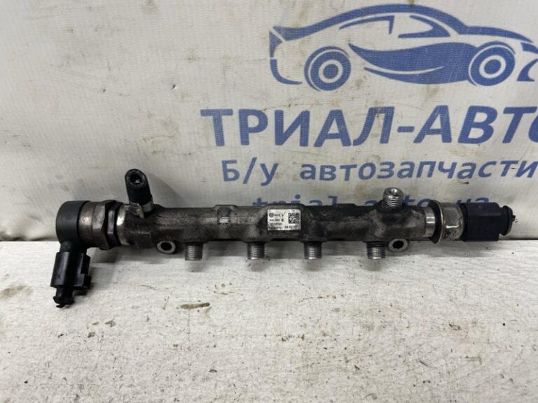 Топливная рампа Skoda Octavia 2013-2020 04L130089B (Арт. 81452)