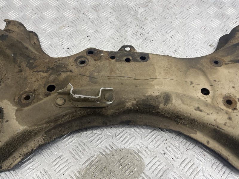 Балка передней подвески Toyota Avensis 2002-2010 5120105072 (Арт. 81493) Балка передней подвески Toyota Avensis 2002-2010 5120105072 (Арт. 81493)