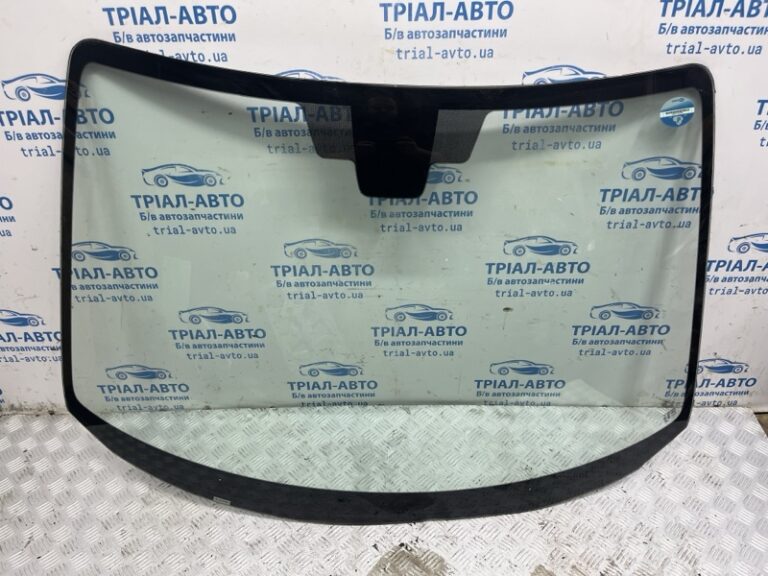 Стекло лобовое Mazda 3 2003-2009 BR5K-63-900A (Арт. 81567)