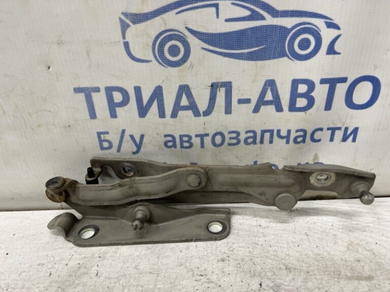 Петля крышки багажника левая Mazda 3 2003-2009 BN8V-52-720C (Арт. 81625)