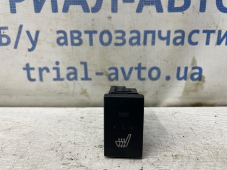 Кнопка подогрева Mazda 3 2003-2009 BP4L66420 (Арт. 81632)