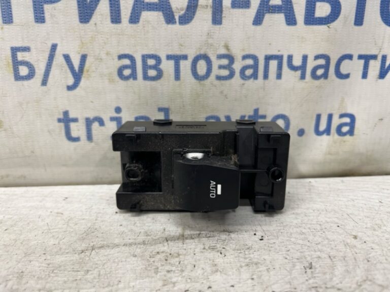 Кнопка стеклоподъемника Hyundai Ioniq 2016- 93575G20604X (Арт. 81718)