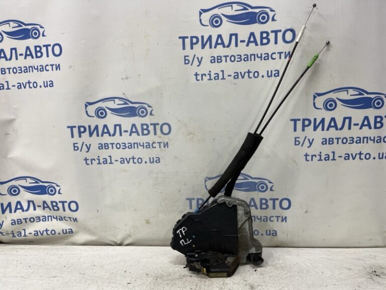 Замок двери передний левый Toyota Prado 2002-2009  (Арт. 81740)