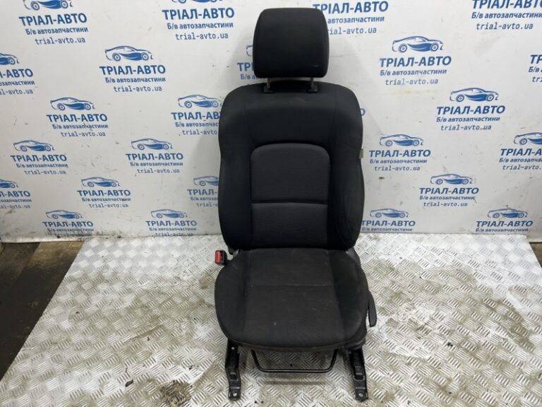 Сиденье переднее левое Mazda 3 2003-2009 BS3N8818002 (Арт. 81763)