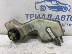 Бачок главного тормозного цилиндра Mazda 3 2003-2009 BPYL-43-55Z (Арт. 81781)