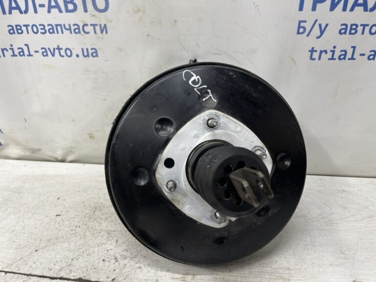 Вакуумный усилитель тормозов Mitsubishi Colt 2002-2012 MR955865 (Арт. 81787)