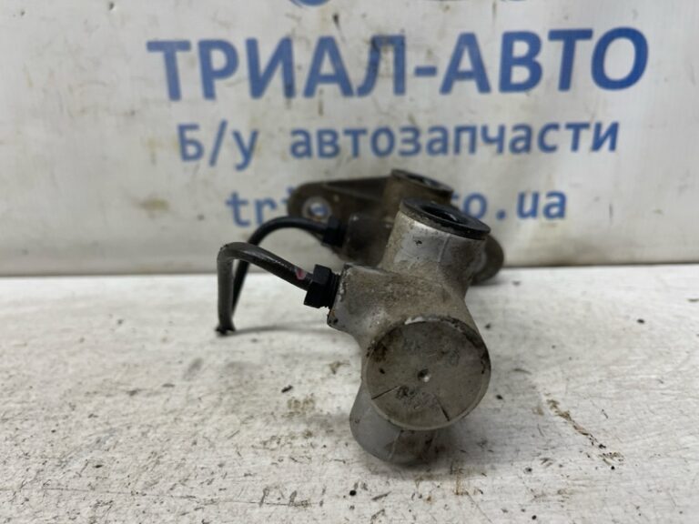 Тормозной цилиндр главный Hyundai Getz 2002-2011 585101C055 (Арт. 81792)