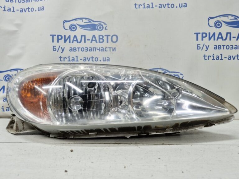 Фара правая Toyota Camry 2001-2006 8113033440 (Арт. 81852)