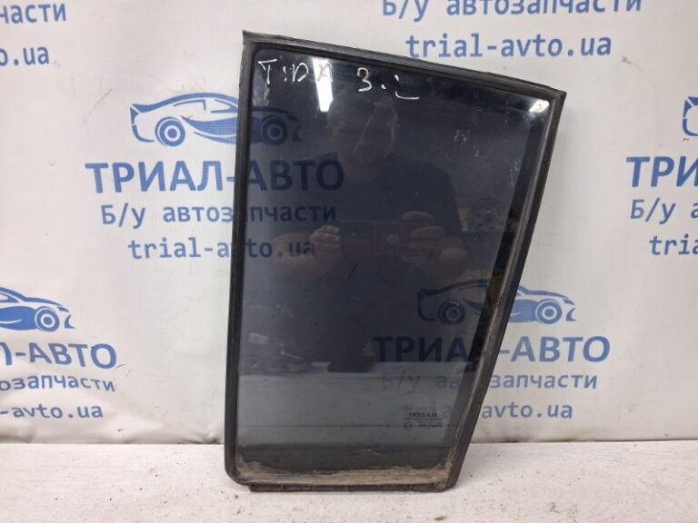 Стекло двери задней левой (форточка) Nissan Tiida 2004-2014 82263EL000 (Арт. 81949)