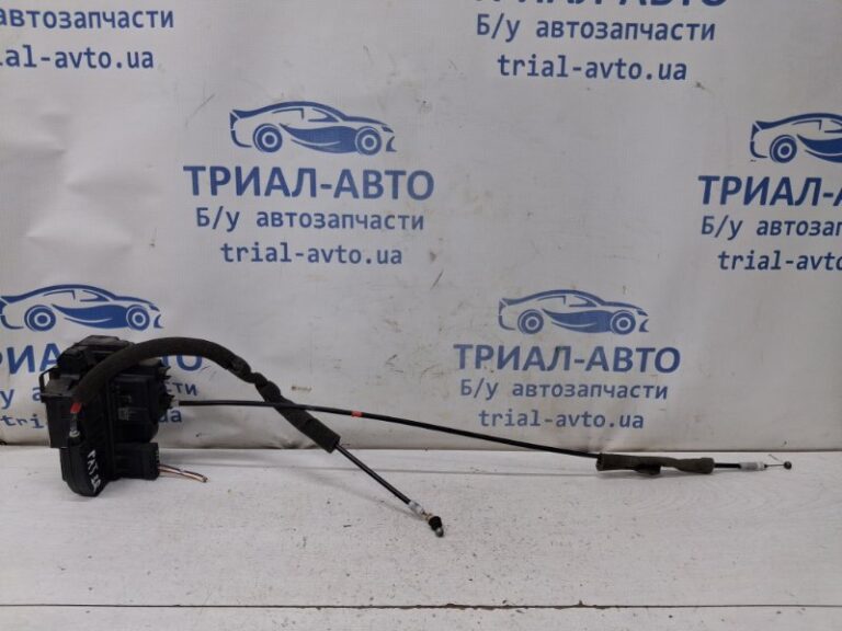 Замок двери задний правый Nissan Pathfinder 2004-2014 82500EB300 (Арт. 82012)