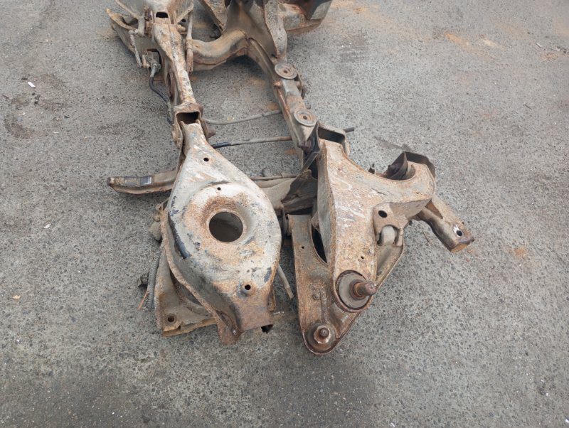 Балка задней подвески 4WD Nissan Pathfinder 2004-2014 (Арт. 82104) Балка задней подвески 4WD Nissan Pathfinder 2004-2014 (Арт. 82104)