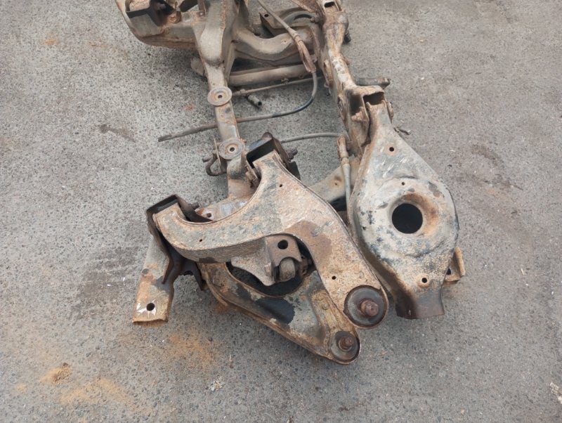Балка задней подвески 4WD Nissan Pathfinder 2004-2014 (Арт. 82104) Балка задней подвески 4WD Nissan Pathfinder 2004-2014 (Арт. 82104)