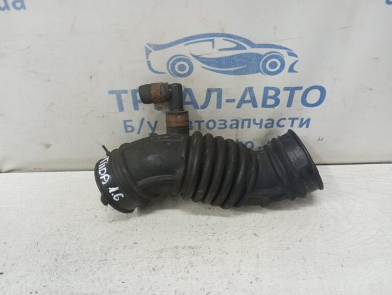 Патрубок воздушного фильтра Nissan Tiida 2004-2014 16578ED00A (Арт. 82123)