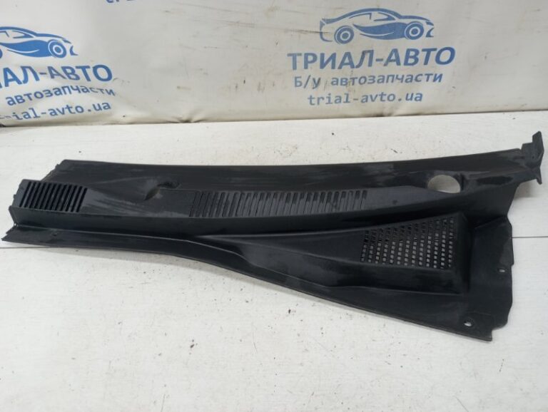 Дефлектор дворников Kia Picanto 2003-2011 8615007001 (Арт. 82194)