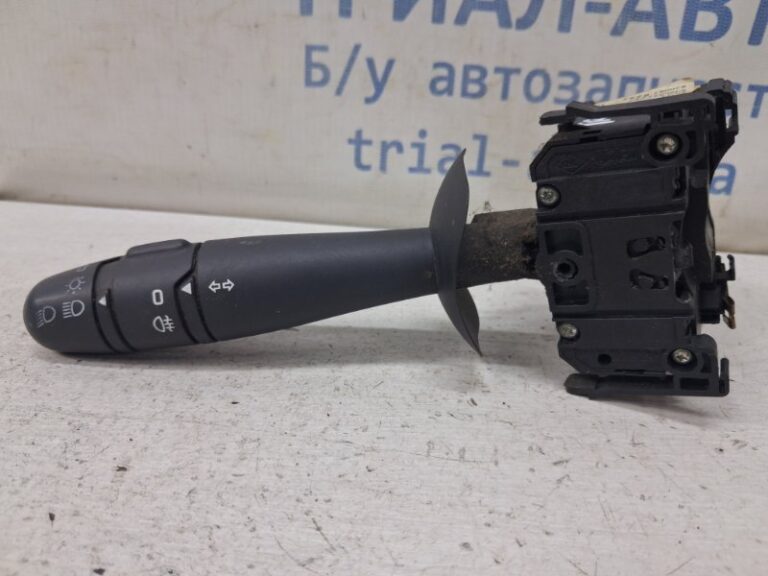 Переключатель подрулевой левый(поворотники) Renault Trafic 2001-2014 7701072091 (Арт. 82239)