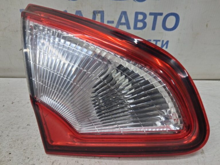 Фонарь задний внутренний левый Nissan Qashqai 2006-2013 26555BR01A (Арт. 82273)