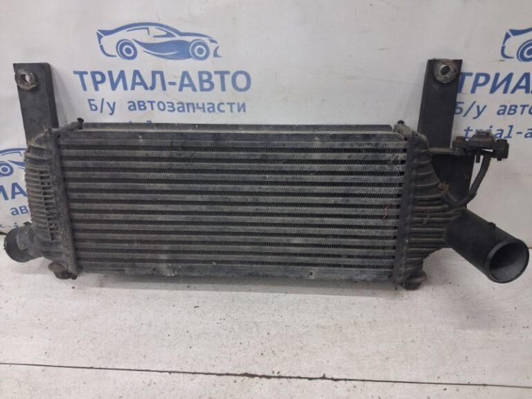 Радиатор интеркуллера Nissan Navara 2004-2015 14461EB360 (Арт. 82327)
