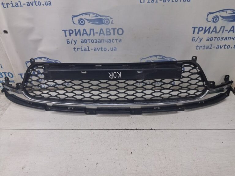 Решетка бампера центральная SsangYong Korando 2010-2019 7878134300 (Арт. 82357)