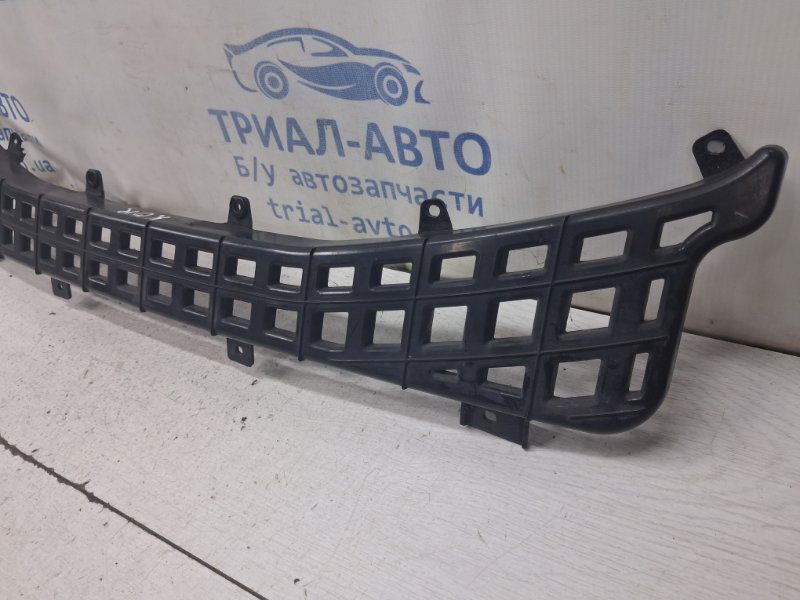 Решетка бампера центральная SsangYong Korando 2010-2019 7878434000 (Арт. 82367) Решетка бампера центральная SsangYong Korando 2010-2019 7878434000 (Арт. 82367)
