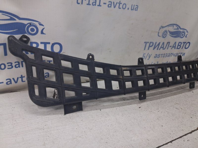 Решетка бампера центральная SsangYong Korando 2010-2019 7878434000 (Арт. 82367) Решетка бампера центральная SsangYong Korando 2010-2019 7878434000 (Арт. 82367)