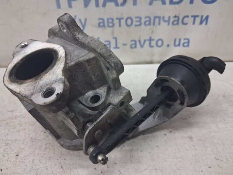 Клапан EGR SsangYong Korando 2010-2019 6711400570 (Арт. 82393)