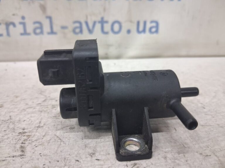 Клапан электромагнитный Nissan Qashqai 2006-2013 8200762597 (Арт. 82418)