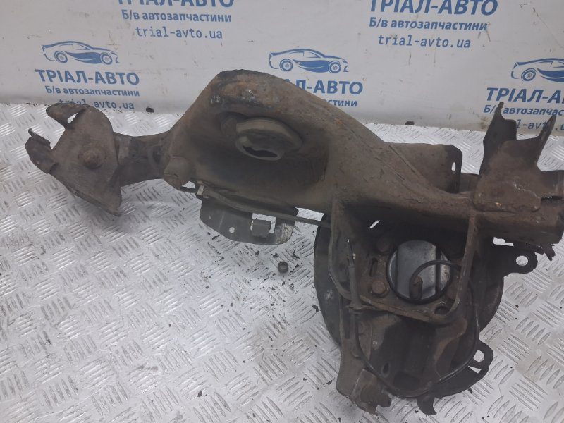 Рычаг задней подвески продольный левый Nissan Qashqai 2006-2013 (Арт. 82435) Рычаг задней подвески продольный левый Nissan Qashqai 2006-2013 (Арт. 82435)