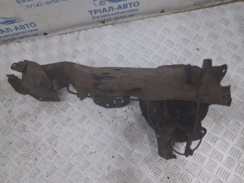 Рычаг задней подвески продольный левый Nissan Qashqai 2006-2013 (Арт. 82435) Рычаг задней подвески продольный левый Nissan Qashqai 2006-2013 (Арт. 82435)