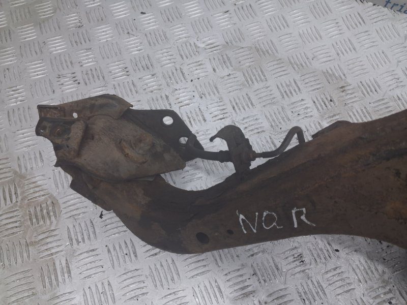 Рычаг задней подвески продольный правый Nissan Qashqai 2006-2013 (Арт. 82436) Рычаг задней подвески продольный правый Nissan Qashqai 2006-2013 (Арт. 82436)