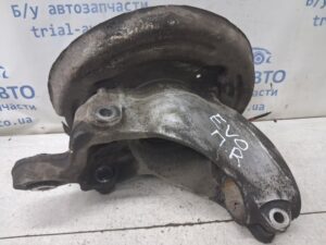 Кулак поворотный правый со ступицей  Land Rover Range Rover Evoque 2011-2018  (Арт. 82481)