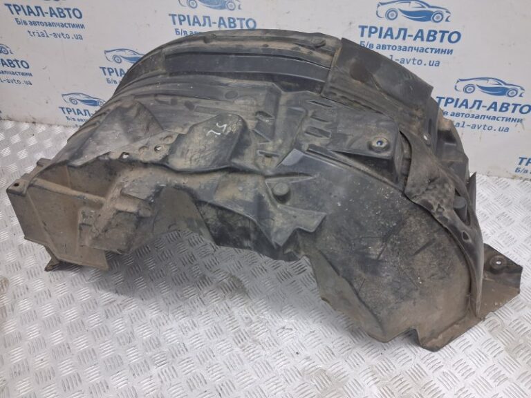 Подкрылок передний правый Nissan Navara 2004-2015 638403X30A (Арт. 82486)