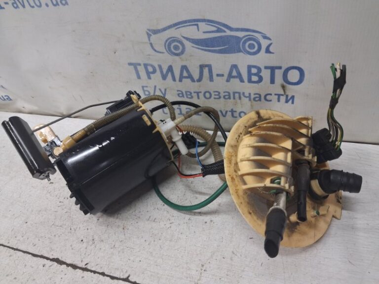 Модуль топливного насоса  Land Rover Range Rover Evoque 2011-2018 LR026193 (Арт. 82502)