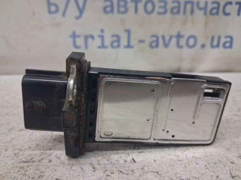 Датчик расхода воздуха Nissan Navara 2004-2015 226807S000 (Арт. 82507)