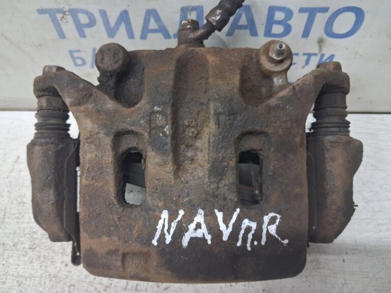 Суппорт передний правый Nissan Navara 2004-2015 41001EB32A (Арт. 82536)