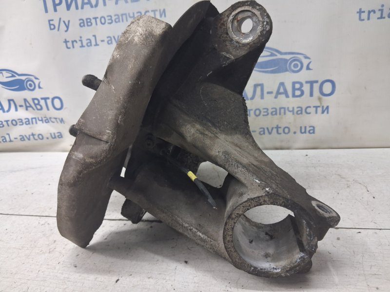 Кулак поворотный правый со ступицей Land Rover Range Rover Evoque 2011-2018 LR072036 (Арт. 82564) Кулак поворотный правый со ступицей Land Rover Range Rover Evoque 2011-2018 LR072036 (Арт. 82564)