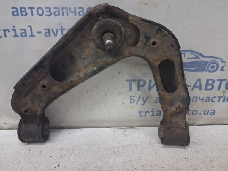 Рычаг передний верхний правый Nissan Navara 2004-2015 54524EB30A (Арт. 82619)