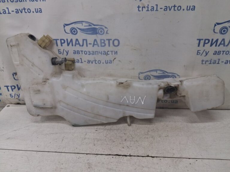 Бачок омывателя Nissan Navara 2004-2015 28910EB520 (Арт. 82637)