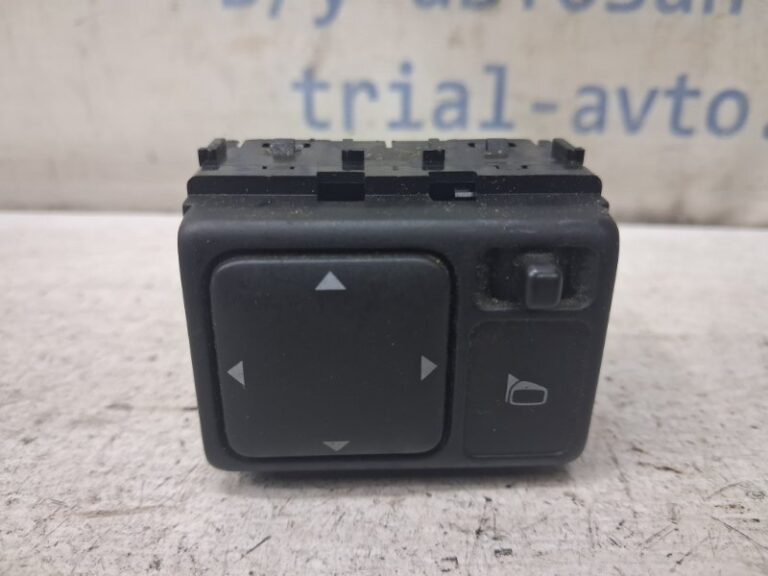 Блок управления зеркалами Nissan Navara 2004-2015 25570AX005 (Арт. 82719)