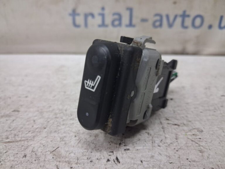 Кнопка подогрева Nissan Qashqai 2006-2013 25500BR00A (Арт. 82733)