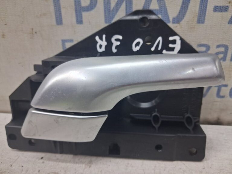 Ручка двери внутреняя задняя правая  Land Rover Range Rover Evoque 2011-2018 LR030565 (Арт. 82825)