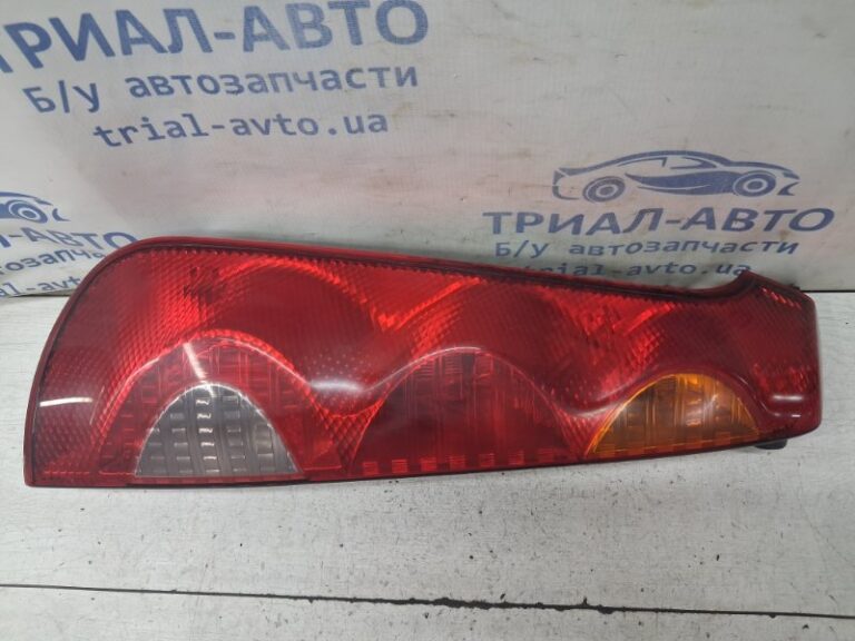 Фонарь задний внешний левый Nissan Note 2005-2013 265559U000 (Арт. 82846)