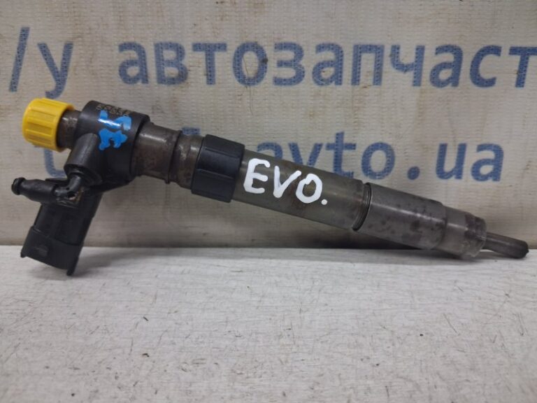 Форсунка топливная  Land Rover Range Rover Evoque 2011-2018 LR065508 (Арт. 82884)