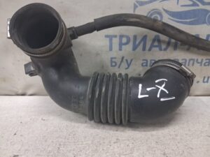 Патрубок воздушного фильтра Mitsubishi Lancer 2007-2017  (Арт. 82998)