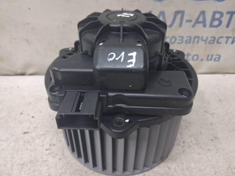 Моторчик печки  Land Rover Range Rover Evoque 2011-2018 LR016630 (Арт. 83016)